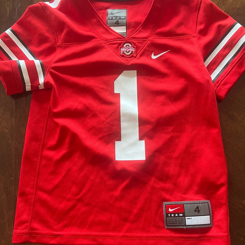 Nike Ohio state jersey, like new.